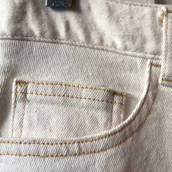 Theory denim mini skirt size 2 - Picture 3 of 6